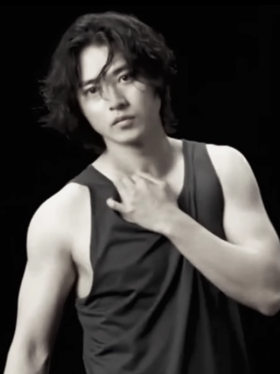 estoy enamorada 🫦 #kentoyamazaki #yamazakikento #kento #fyp #paratiiiiiiiiiiiiiiiiiiiiiiiiiiiiiii 