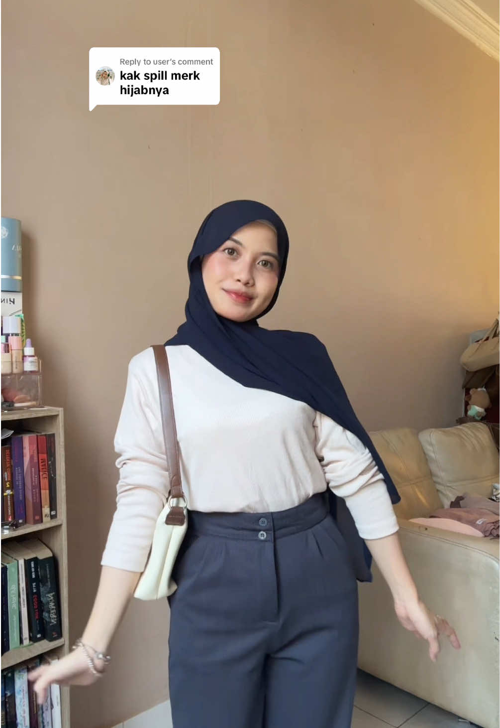 Replying to @user pashmina ceruty andalan aku💗🥰 #pashminaceruty #pashmina #hijabstyle 