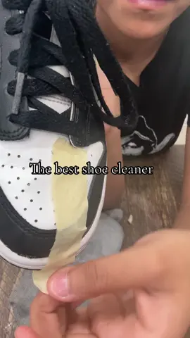 #shoecleaner #tiktokshopcreatorpicks #tiktokshoprestock #shoecleaning 