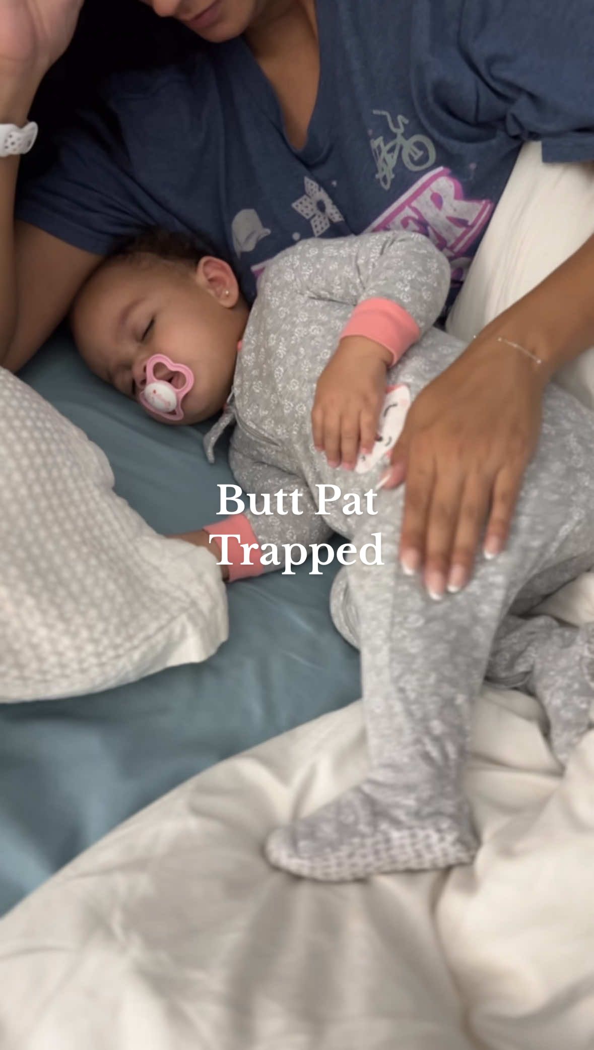 Nap trapped is one thing, but my 1 year old has me butt pat trapped and my hand is tired 🫠 12 month sleep regression 😴 #naptrapped #momlife #babysleeptips #sleepregression #creatorsearchinsights 