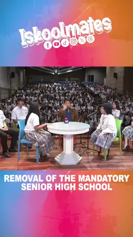 Iskoolmates! Dapat nga bang i-abolish ang Mandatory Senior High School? Sama-sama nating himayin ‘yan kasama ang mga proud students ng Holy Angel University! 🎓💬 Tandaan! sa bawat isyu at usapin, dapat may pakialam ka!  #iskoolmates10  #kto12  #seniorhighschool  #debate  #fypシ゚viralシ 