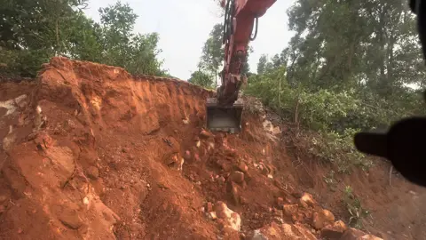Sắp lên đến đỉnh rồi 