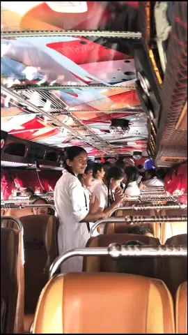 ශීට්ස් අයින් නොකර පිටිපස්සේ නටාගන්න හොඳට ඉඩ තියෙන නිසා අපිත් සතුටින්..... ❤️😀 #foryou #fyp #trending #srilanka #creatorsearchinsights 