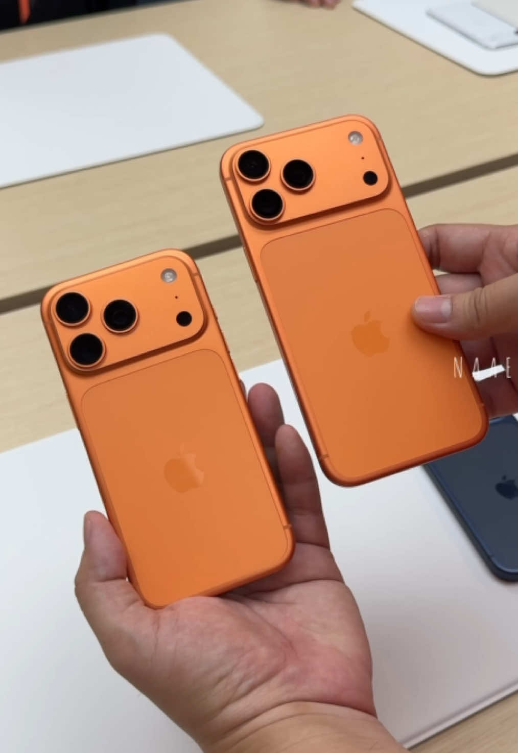 ไป Apple Event มาครั้งแรกคือตื่นเต้นมาก iPhone 17 ของจริงคือสีน่ารักสุดๆ #apple #iphone17 #iphone17pro #iphone17air #บนโลกนี้มีแต่ของน่าอีท 