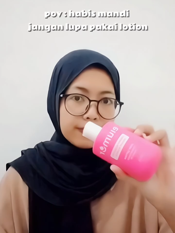 tak kusangka ternyata wangi bangett  #elumorpromo #elumordiskon #bodylotion #bodycare #lotionwhitening 