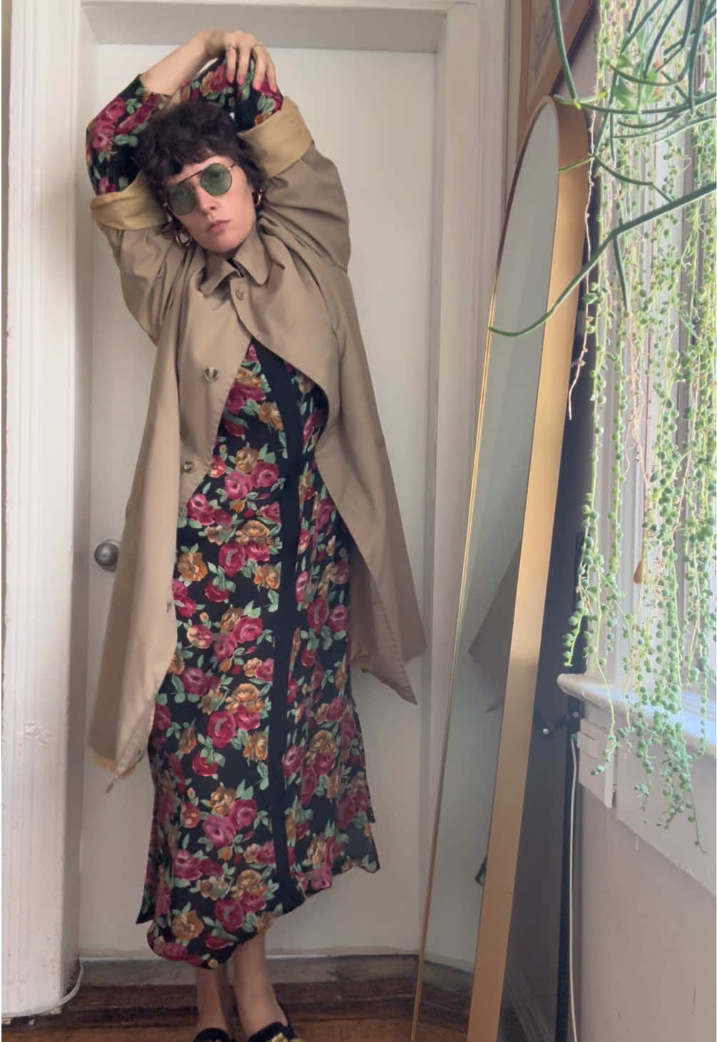 Does anyone elses’s brain blip out like this effect? #fitcheck #grwm #OOTD #zhuzhr #styleinspo 