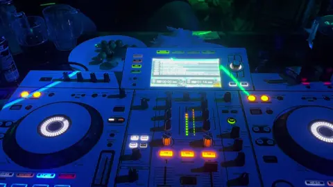 Nói đii nói đii tình hởi…❤️#xuhuongtiktok #viraltiktok #xuhuong #djremix #trending 