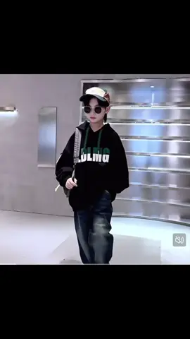 Áo hoodie cho bé trai 17-45kg dày dặn cá tính #hangmoive #aohoodie #aohoodiebetrai #hoodiebetrai 