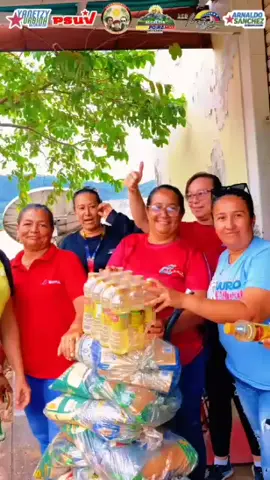 El día Viernes 19 de Septiembre del año 2025 se realizó la entrega de víveres y proteínas a 48 Instituciones Educativas del Municipio Obispo Ramos de Lora beneficiando a una matrícula de 6.757 estudiantes por parte de la Corporación Nacional de alimentacion escolar, Mercal y Ministerio del Poder popular para la Alimentación. Gracias a Nuestro Presidente Nicolás Maduro Moros, el gobernador del estado Bolivariano de Mérida Arnaldo Sánchez, la Alcaldesa Revolucionaria Yanetzy Urbina por seguir impulsando este programa Bandera, garantizando el Bienestar de la población estudiantil. Poder comunal y Campesinista para el vivir bien del Municipio Obispo Ramos de Lora. @nicolasmaduro @delcyrodriguezv @dcabellor @angosturared @angelpradocomunaelmaizal @arnaldosánchezp @yanetzyurbinapsuv