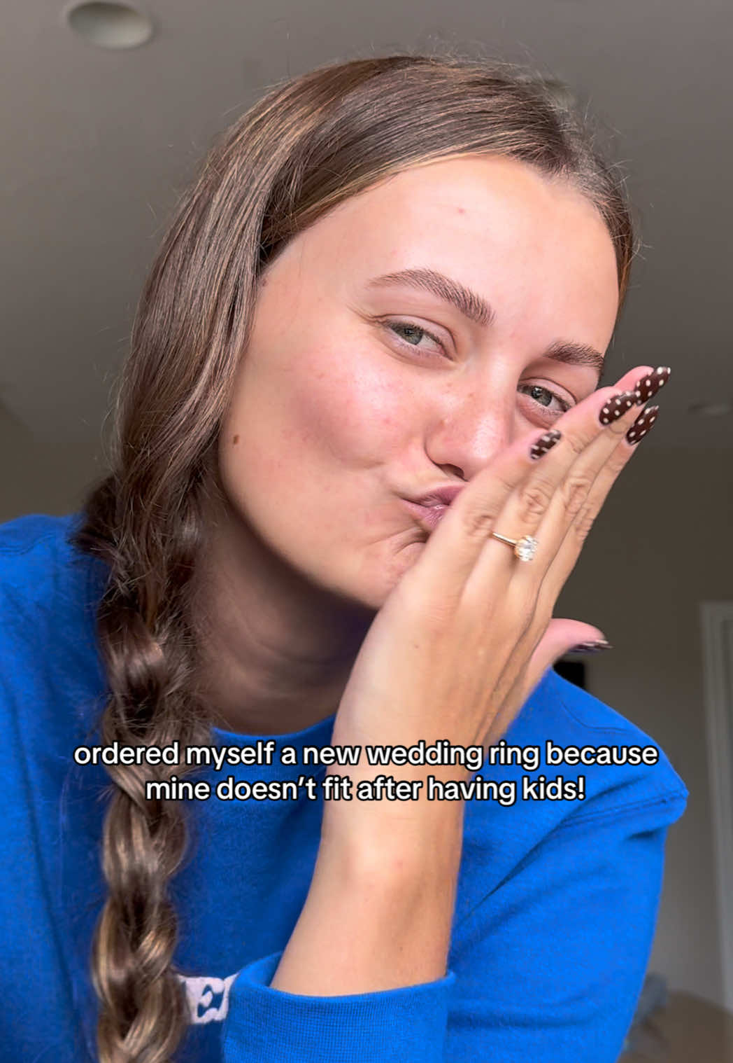 I’M OBSESSED #womensrings #weddingringreplacement #postpartumbody #postpartumlife #momswillunderstand 