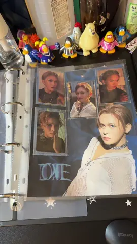 Setting up my new xlov hyun binder! Decided to do a whole binder makeover with new pages! #xlov #hyun #xlovhyun #kpopfyp #kpopcollection 