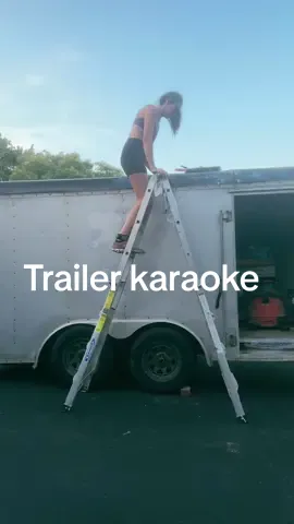 Trailer makeover day meets karaoke.. I’ve been OBSESSED with @LakeStreetDive since @Bourbon & Beyond their lead singer is just insane! #lakestreetdrive #femalesinger #DIY #diyproject #trend #viral #fyp #OOTD #music #karaoketiktok #sunnyday #ohio #kareoke 
