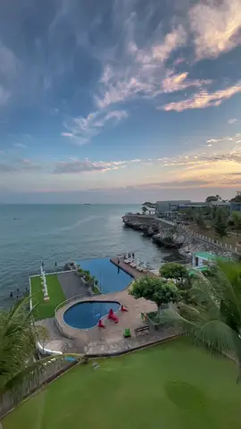 🌴🌊 #tanjungkodok #tanjungkodokbeachresort 