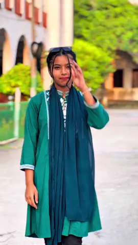 মানি থাকলে রানীর অভাব হয় না #tiktokviral #vairalvideo 