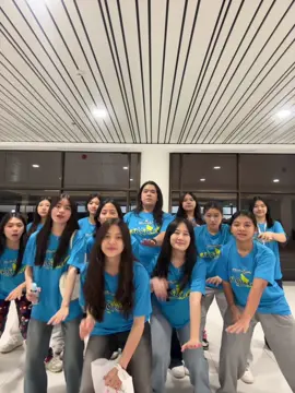 sebelum balik ke jkt☹️☹️ @Geizz @nathadecocou @clara💐 @janice kaori @🌸 @rvvccca #uphcollege #yimuphcollege #fyp #batam #xyzbca 