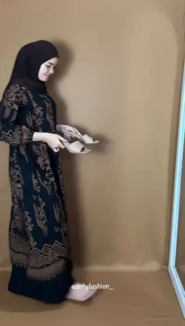 Rekomendasi dress yang cocok dipake jalan jalan #dress #dressviral #dresskekinian 