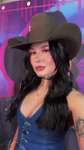 QUE MULHER PERFEITA! 😮‍💨 @Boiadeira #boiadeira #anacastela #viral #viralizatiktok #foryoupage 