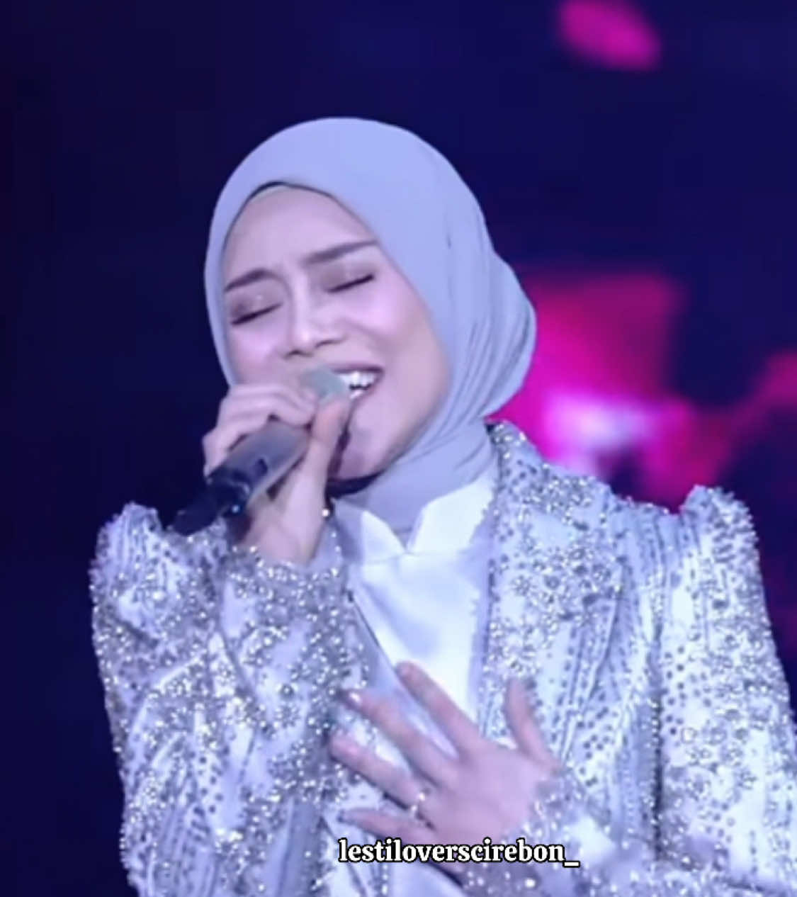 Lesti satu satunya permaisuri di infotainment sctv 2025 #lestikejora #infotainmentawards2025 #sctv 