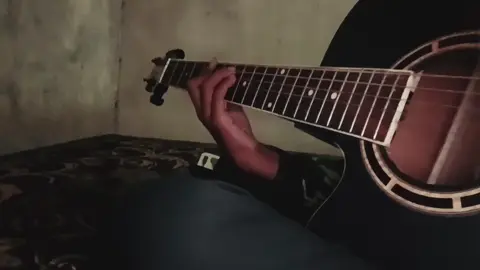 semangat bang Farel walau masih malu2 buat nunjukin muka🫣