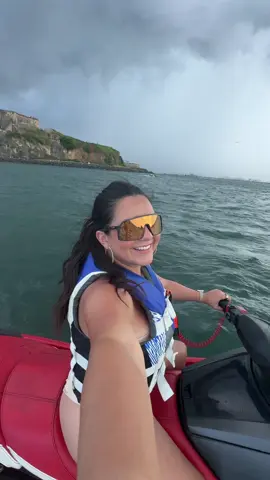 Les debo vlogcito de estos momentos, ahora tengo la necesidad de tener un jetsky y vivir en la playa 🌊🥵 #playa #jetski #fyppppppppppppppppppppppp 