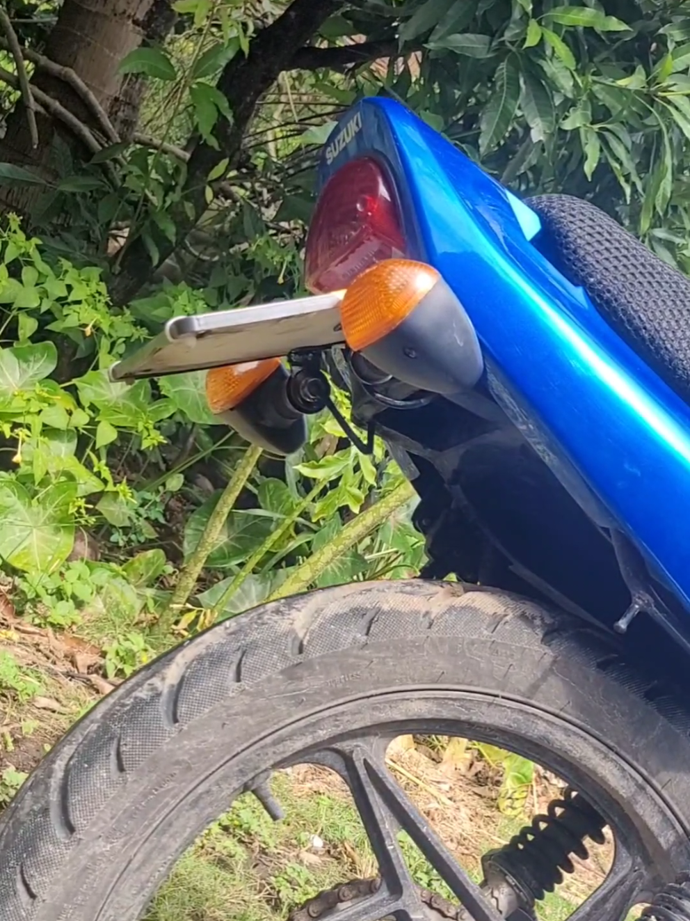 ☣️ Le contamos el porta placa a esta Susuki EN125 🔥 #tunning #susukien125 #susuki #Moto 