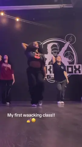 Ayee growth over perfection! My first class learning waacking choreo! So much fun ahh 😝🤩 🧠 on insta: itsjaymew 📍 @The Jukebox Grounds  #dance #waacking #choreography #fypage #viralvideo 