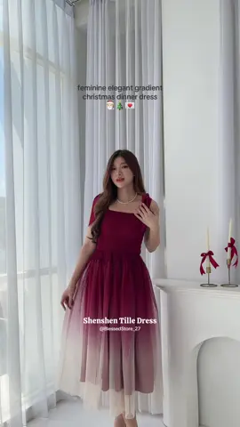 feminine elegant dress recommended for christmas dinner 🍷💌🎄🎅🏻🍒✨ #outfitinspo #elegantdress #elegantoutfit #gradientdress #christmasdinner 