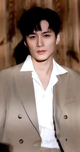 keren banget, menyala ayang🔥🔥 #wanghaozhen #fyp #aktorganteng  #shortdramachines 