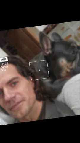 SE ESTÁ RECUPERANDO! 😱💪 Henry Cavill compartió nuevas imágenes de su recuperación tras la lesión que sufrió mientras se preparaba para el remake de Highlander. 🗡️✨ La producción tuvo que ser suspendida por esta razón, pero la buena noticia es que todo indica que el actor va con paso firme hacia su regreso. 🔥 ¿Listos para verlo de nuevo en acción? 🎬 #HenryCavill #Highlander #Cine #NoticiasDeCine #Hollywood