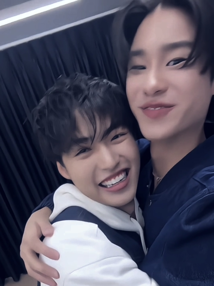 #lukepeemsan #mickmetas #lukemick #thaienthu #foryoupage 