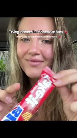 Part 2| Trying Indonesian Snacks in Bali, its chocolate today with a ‘Take it Big’ 🍫👀  Let me know what should i try next?!  #tastetest #chocolatebar #uktobali 