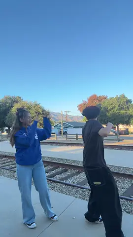 @🎀 𝑀𝒶𝓇𝓁𝑒𝓃𝑒 🎀 #xyzbca #trending #fypシ゚viral #mexican #dance 