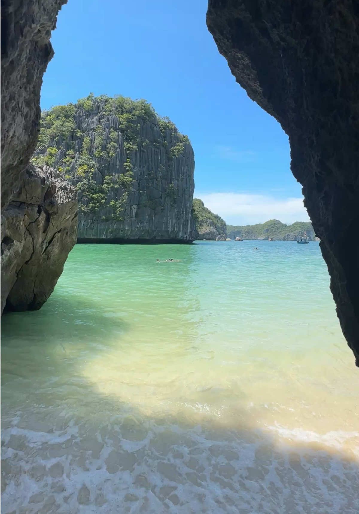 Vịnh Lan Hạ vào Thu #mecatba #vinhlanha #catba #batraidao #daohoang 