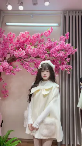 Áo khoác dạ tiểu thư nèee ✨ #kozoda #viraltiktok #xh #viralvideo #aokhoac 
