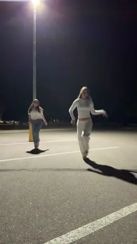 fnl activities #whiteout #fnl #dance #blowup #fypage @Avery 