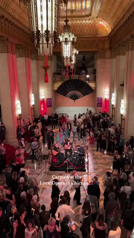 Chicago date night at the lyric opera: Carmen performed by the Joffrey ballet #chicago #thingstodo #chicagodatenight 