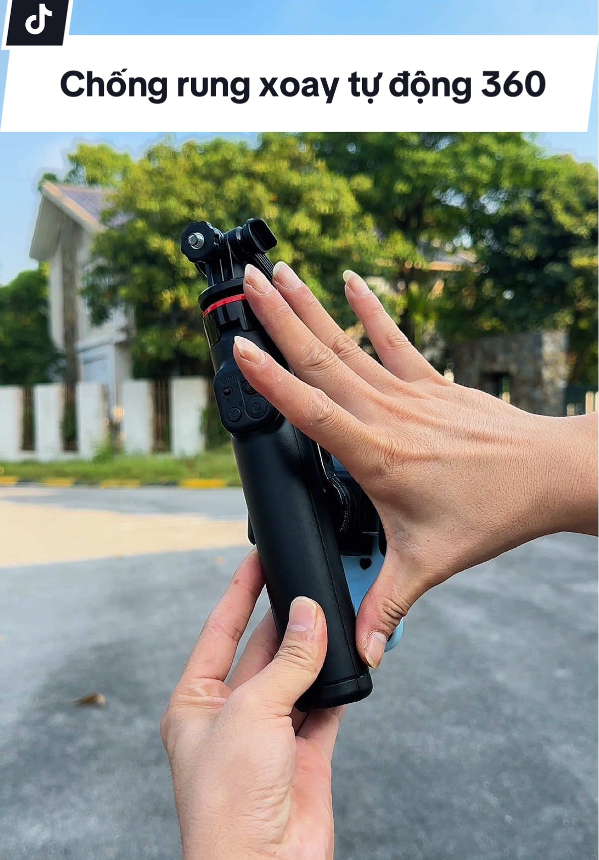 Gimbal chống rung điện thoại C22 kèm xoay tự động theo người#chuanmylinh #gimbalc22 #c22 #gimbalchongrung #chongrungdienthoai 