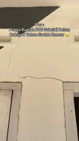 Pov : Punya Rumah BTN Subsidi Belum Cukup 3 Tahun sudah Hancur Was-was banget tinggal Takut Tiba-Tiba Dapur Roboh🥹 Gimana ya solusinya 😭 . . #btn #subsidi #kendari #konsel #perumahan 