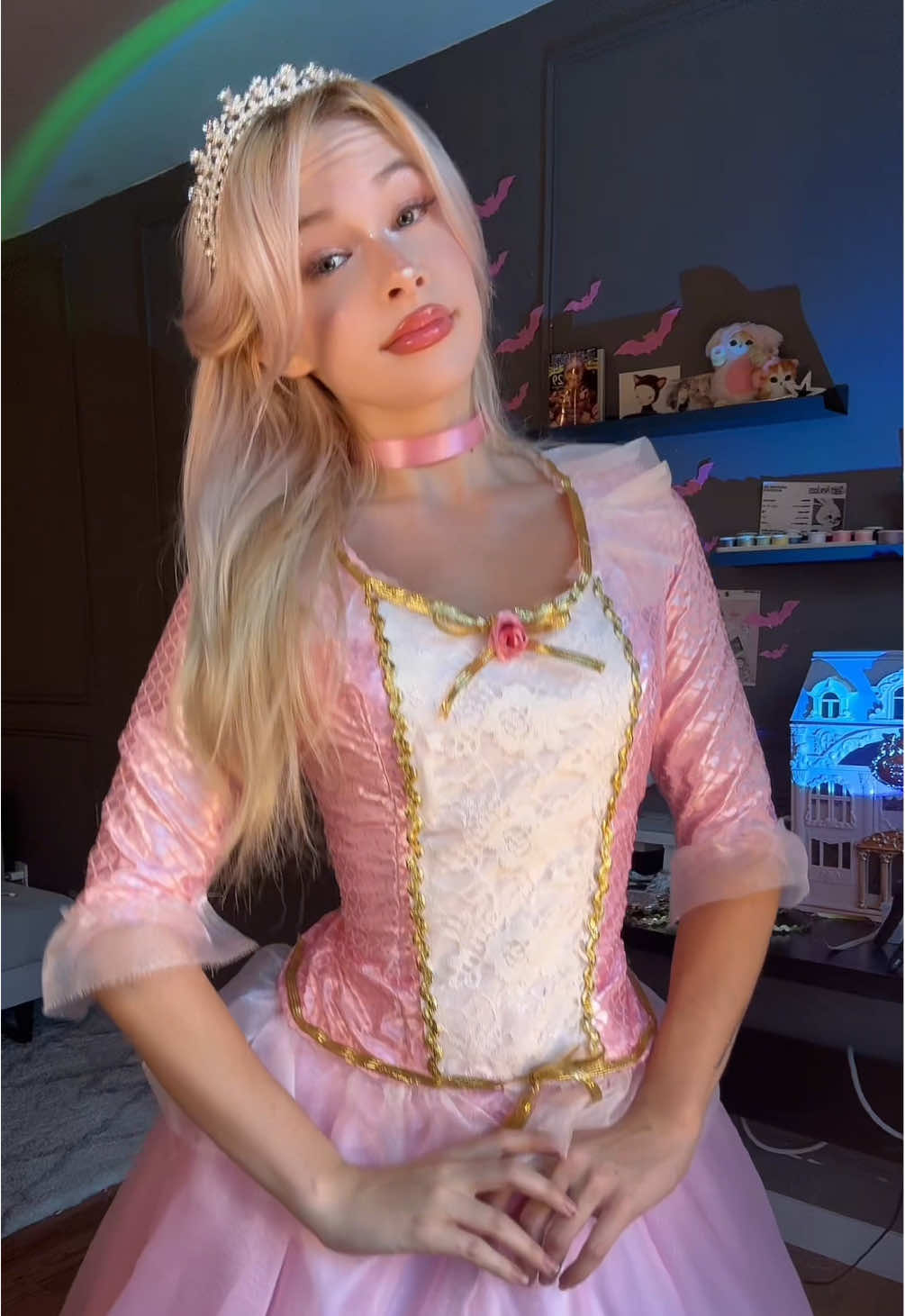From pauper to princess 💖👸🏼Who else remembers this iconic dress? #halloweencostume #princessandthepauper #barbiemovies #costumeideas #sewing 