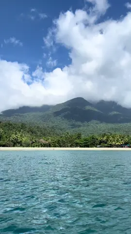 Indahnya laut papua 💎🍃 #pantaiharlem #jayapura #papua 