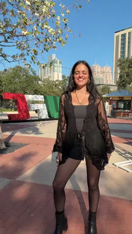 Not UFC fights this weekend is making me sad SMH #NinaDrama #UFC #mma 