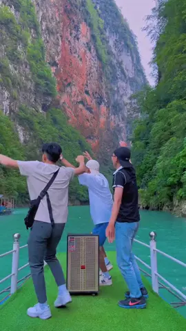 Sông nho quế .. 🤩 #xuhung #dulichhagiang #hagiang #reviewhagiang #dulichvietnam 