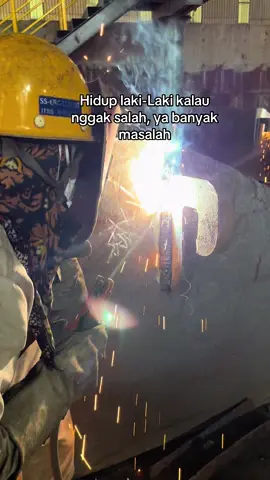 Laki” selalu Salah#imipmorowali #kontraktor #weldernation #welding #skills #welderindonesia🇮🇩 #sadstory 