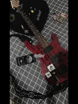 #لايك #Guitar#foryou #tiktok #فولو 
