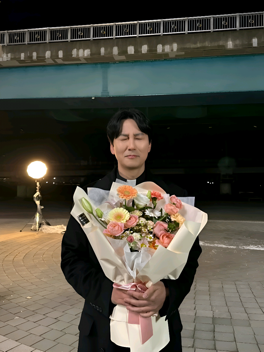 pastor gacyor[lovely] #fyp #kimnamgil #thefierypriest2  #margack #kdramaedit   twix by @⁴𝒇𝒙ViyanzKng Miaw🐱  cc by @𝙑𝙄𝙀 𝖋𝖙 𝕮𝖐 