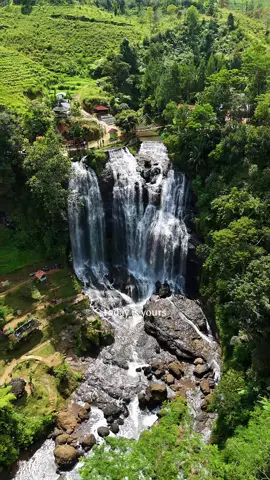 Hi everyone🙌🏻 #canyoneering #curugcianjur #traveltiktok #capcut @nge tour 
