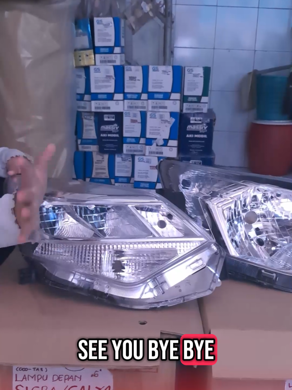 Mau Beli ? silahkan tanyakan stok terlebih dahulu sebelum membeli ya.... Kalau kamu mau request bahasan topik selanjutnya, atau mau spil barang juga boleh yaaa, bisa request di komen yaah... jangan lupa follow 🥰🥰🥰🥰😍🤗 #sigra #calya #lampudepanmobil #lampudepansigracalya #lcgc 