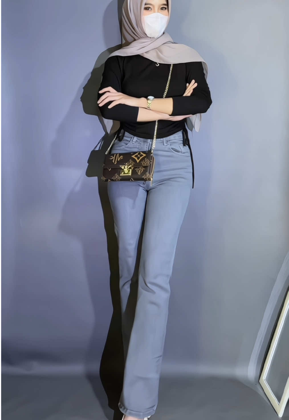 Cutbray jeans cakep+murce #cutbray #cutbrayjeans #celana #flaredjeans #outfitinspo 