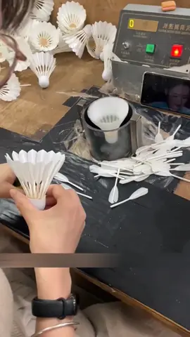 Proses Pembuatan Kok Bulutangkis