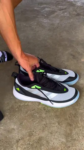 Adidas subzone narito na sa Tiktok #adidas #subzone #budgetshoes 